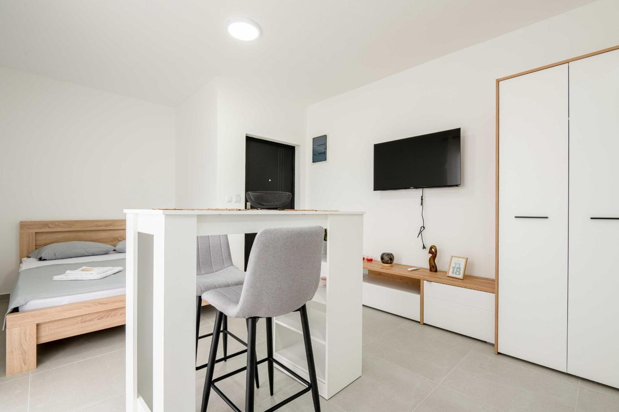 Apartments Milivojevic Bar Room photo