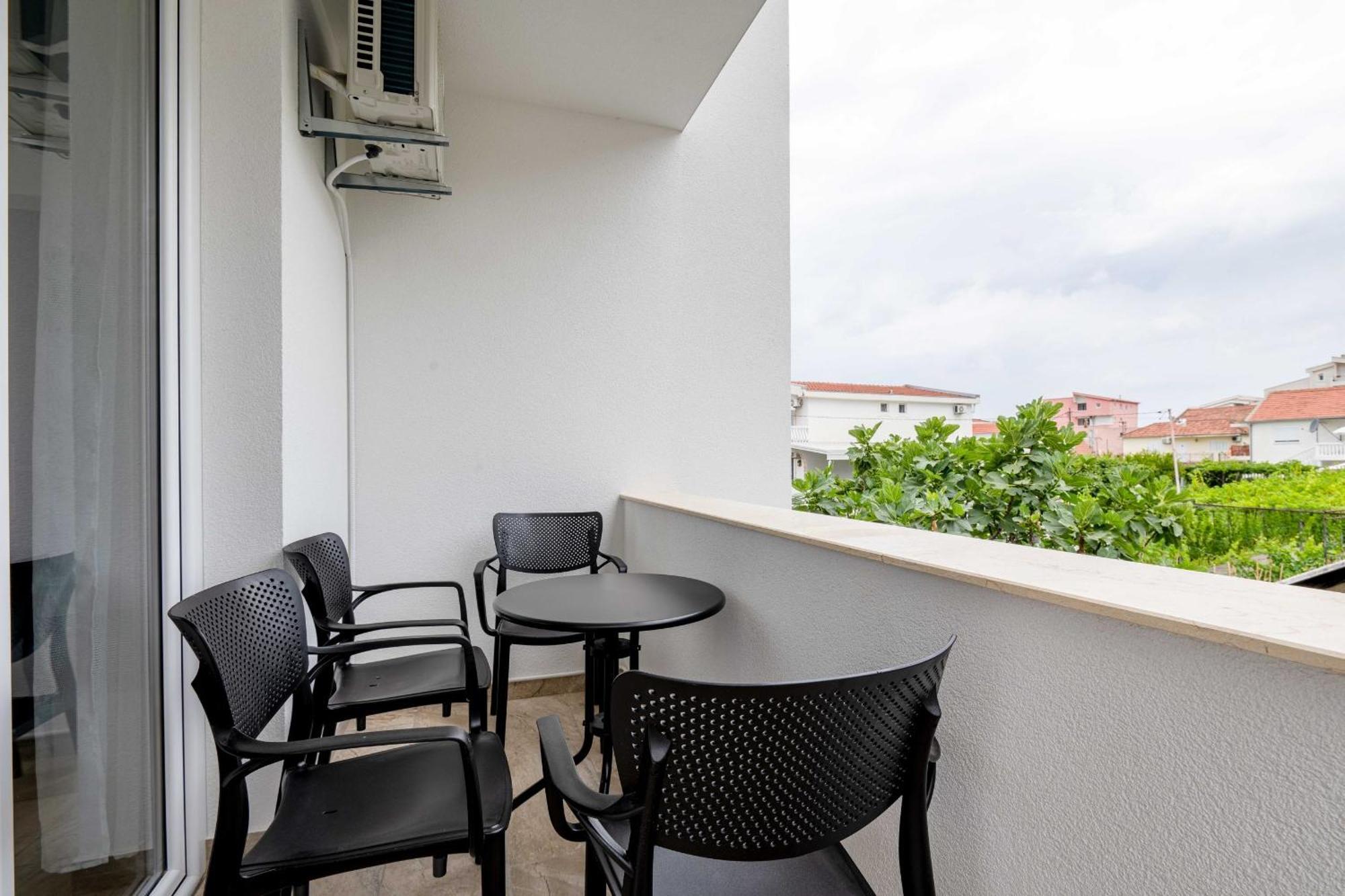 Apartments Milivojevic Bar Room photo